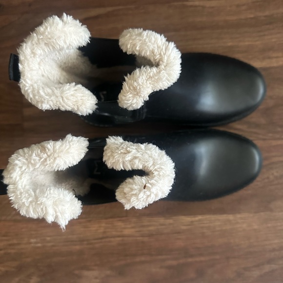New!! Marc Fisher Waterproof lug boots - Picture 3 of 5